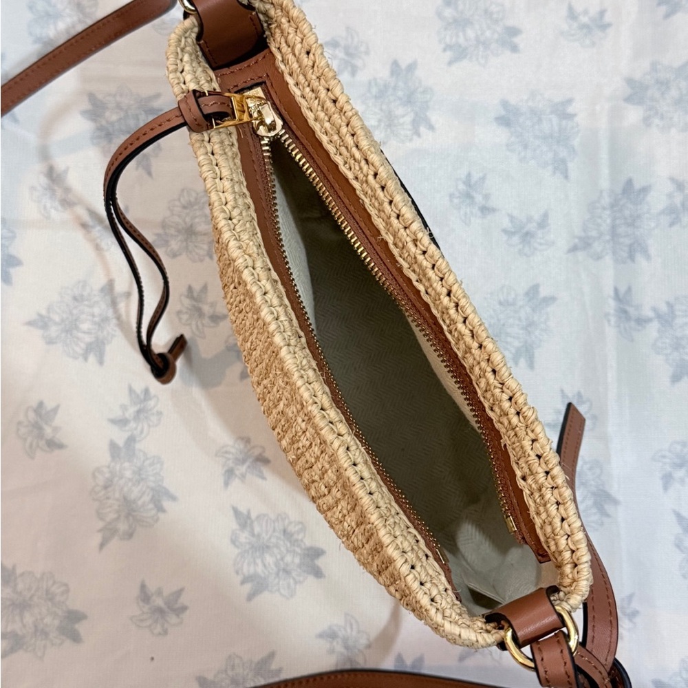 Loewe Slit Pochette Raffia Crossbody Bag - Picture 5 of 10